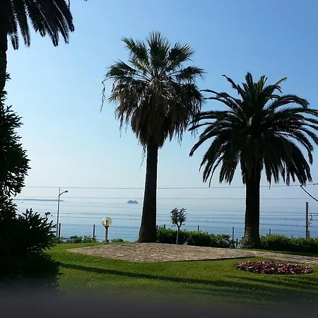 Chateau De La Mer 2 公寓